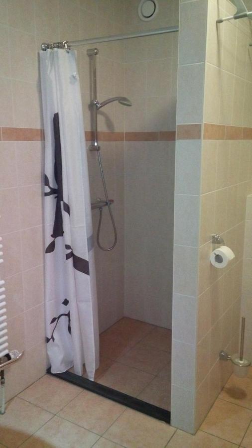 Apartamento Uut In Thuus 21A Buren  Exterior foto